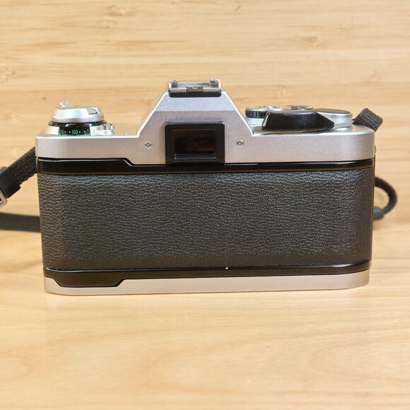 Canon AL-1 / 35mm SLR Film Camera / 50mm f1.8 Lens / Made in Japan / Tested - Picture 7 of 10